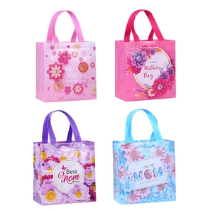 Sacs cadeaux fête des mères en non-tissé quatre couleurs avec texte Best Mom Ever
