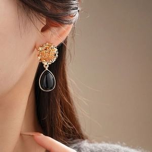 Vintage gold rose flower earrings with large black teardrop drop pendants for women