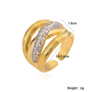 18K gold-plated multilayer geometric ring with zircons shown from a 45-degree angle
