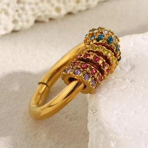 Bague vintage acier inoxydable plaqué or 18K avec perles de zircon colorées sur pierre
