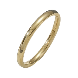 Bague minimaliste en acier titane doré avec surface polie et design classique élégant
