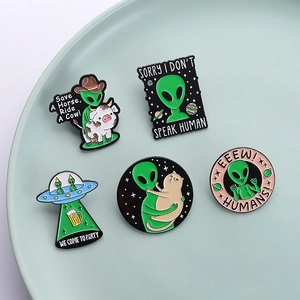 Set of 5 cartoon alien and cat enamel pins in a ceramic plate, cute space metal brooches