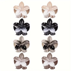 Pinces à cheveux en forme de fleur avec dégradé marron et noir, lot de 8 sur fond blanc