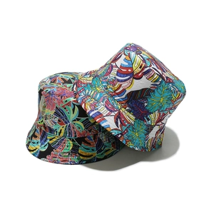 Chapeaux bob avec imprimé tropical de feuilles de bananier en noir et blanc pour l'été