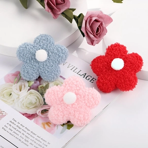Teddy fleece 8cm flower spring accessories in blue, pink, and red for DIY crafts