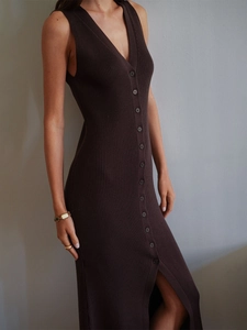 Robe Longue Élégante En Tricot À Côtes Sans Manches Avec Col En V Pour Femmes Coupe Ajustée Boutonnée Fente Avant Été