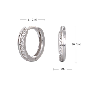Spécifications détaillées de taille pour créoles minimalistes en argent 925 et pavé