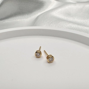 Minimalist S925 sterling silver gold plated round cubic zirconia stud earrings set