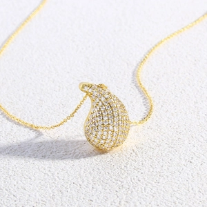 Luxury Copper Zirconia Water Drop Pendant Necklace 18K Gold Plated Elegant Tear Drop Clavicle Chain Jewelry For Women