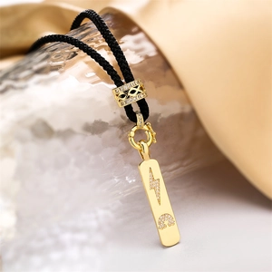 Collier Pendentif Barre Cuivre Plaqué Or Zircon Coeur Croix Lune Motif Chaîne Corde Tressée Noire Bijoux Réglables Femmes