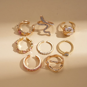 8-piece set of gold geometric and heart-shaped open rings with rhinestones and pearls