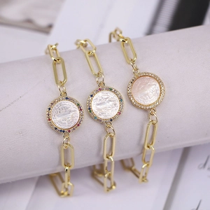 Vintage Virgin Mary Round Pendant Bracelet Gold Plated Copper With Mother Of Artificial Pearl Zircon Paperclip Chain Women Jewelry