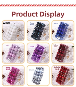 Detail view of 4cm Christmas balls in nine colors with shiny, matte and glitter finishes