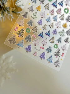 Détails d'autocollants nail art de Noël avec motifs 3D d'arbres et nœuds YT3777