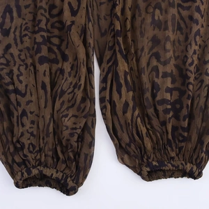 Pantaloni harem in chiffon con stampa animalier marrone e polsini elastici leggeri