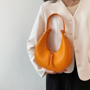 Women PU Leather Half Moon Crescent Shoulder Bag Minimalist Retro Hobo Underarm Bag Solid Color Zipper