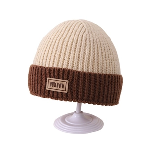 Kids warm knit beanie hat with color blocking and min label in cream and dark brown