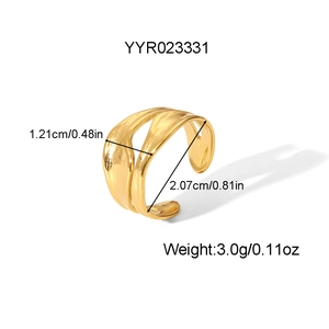 Close-up of golden irregular wavy hollow ring with detailed width and diameter specs