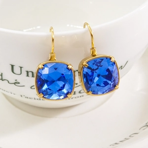 Square cushion-cut blue crystal earrings in 14k gold plated stainless steel