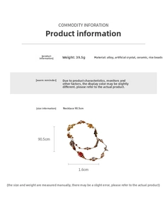Dimensions détaillées du collier en céramique marron avec alliage et perles de cristal