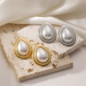 Water Drop Stud Earrings For Women 18K Gold Plated Stainless Steel With Shell Artificial Pearl Inlay Elegant Vintage Style
