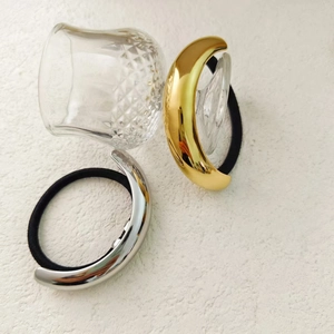 Minimalist metallic hair ties in gold and silver finish with high elasticity bands