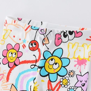 Bunte weiße Mädchen-Leggings mit fröhlichen Cartoon-Blumen und Regenbogen-Mustern