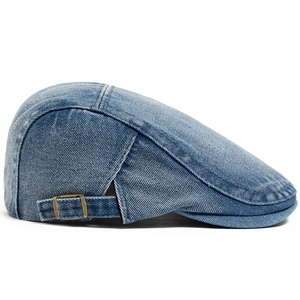 Berretto newsboy regolabile in denim lavato blu con fibbia in metallo vintage