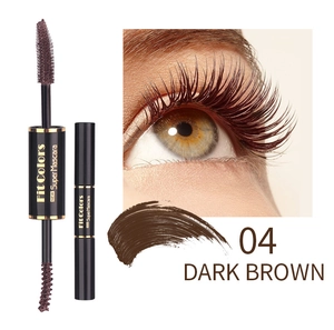 Detail of dual-ended mascara in 04 Dark Brown with straight and curved brush heads