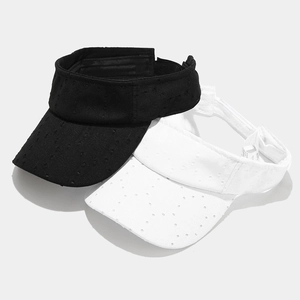 Atmungsaktive schwarz-weiße Sonnenblenden aus perforiertem Stoff für den Outdoor-Sport