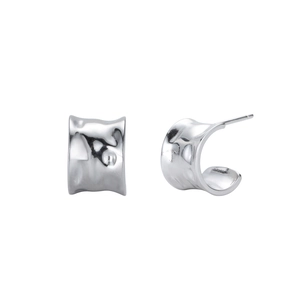 Chunky S925 sterling silver C-shaped hoop earrings with hammered metal texture