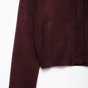 Cardigan femme bordeaux à fermeture éclair et col avec poches latérales en maille mohair