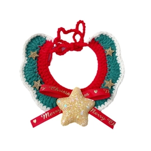 Collier de Noël pour animaux en tricot fait main avec étoiles et nœud ruban chic
