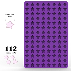 Detail of 112-cavity star silicone mold for chocolates with 1.7cm size specs