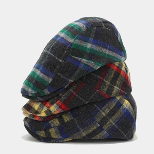 Three-piece set of classic plaid wool newsboy caps in vintage British autumn styles