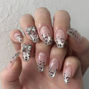 French Leopard Print Gradient Press On Nails With Silver 3D Metal Bow Heart Pattern Coffin Shape Fake Nails For Women