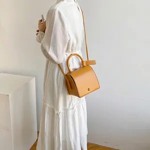 Women Crossbody Bag PU Leather Top Handle Square Handbag Minimalist Retro Style Daily Commute Fashion Solid Color