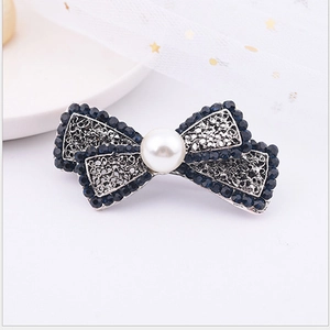 Détails de la barrette à cheveux avec perles bleu foncé, perle et base en alliage argent