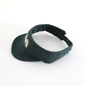 Dark green kids sun visor hat with beige letter M embroidery and adjustable strap