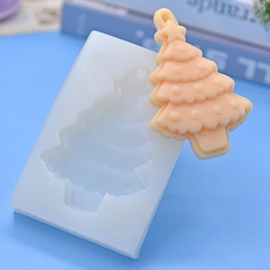 Christmas tree silicone mold for DIY baking, cakes, mousse, and chocolate crafts