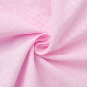 Detaillierte Makroansicht der rosa Leinenstofftextur mit natürlichem Kreuzgewebe und Falten