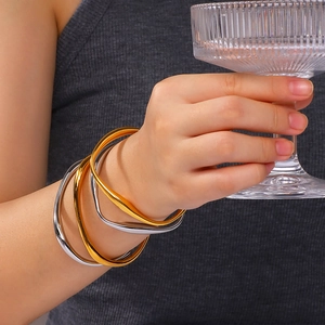 Irregular wave-shaped 18K gold and silver plated stainless steel bangles for women