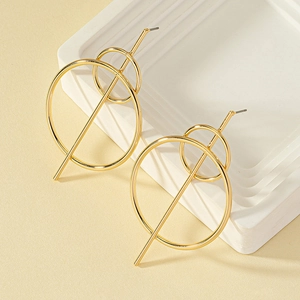 Fashion geometric gold double circle stud earrings with minimalist linear design