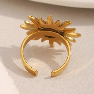 18K gold plated stainless steel sunburst ring with zircon and adjustable open band