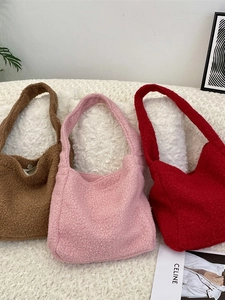 Large Capacity Plush Tote Bag For Women Winter Faux Lamb Wool Shoulder Bag Soft Solid Color Minimalist Casual