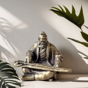 Figurine en bronze de style ancien jouant de la cithare pour décor de jardin zen