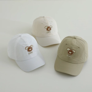 Kids quick-dry mesh baseball caps with puppy embroidery in white, cream and khaki
