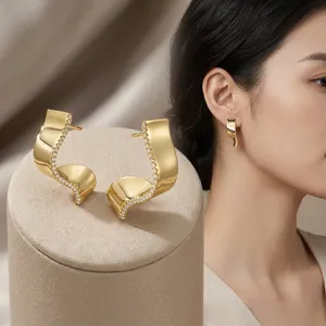 Geometric Origami Irregular Copper 18K Gold Plated Stud Earrings With Zirconia For Women 925 Sterling Silver Earring Post