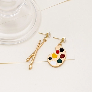Artistic brush and palette mismatched earrings with gold plating and white zircon