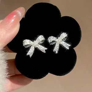 Boucles D'oreilles Puces Nœud Papillon Avec Tige En Argent Sterling 925 Cuivre Zircon Bijoux Élégants Pour Femmes
